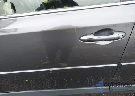 2017 Toyota Rav4 Le из США, поврежденный, VIN JTMBFREVXHJ104887